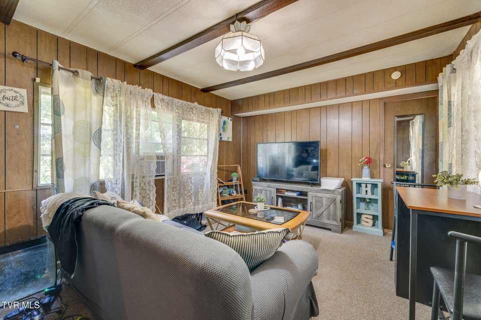 Photo #28: 1108 &1112 Walnut Drive
