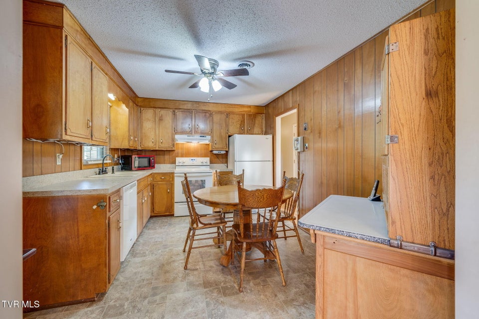 Photo #10: 272 Fain Road