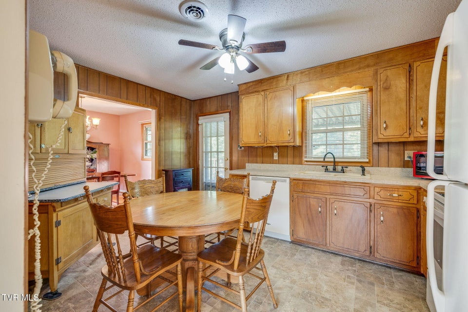 Photo #11: 272 Fain Road