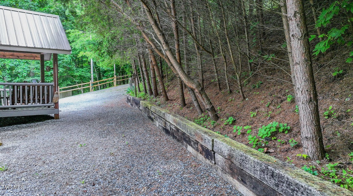 Photo #39: 408 Eagle Ridge Road