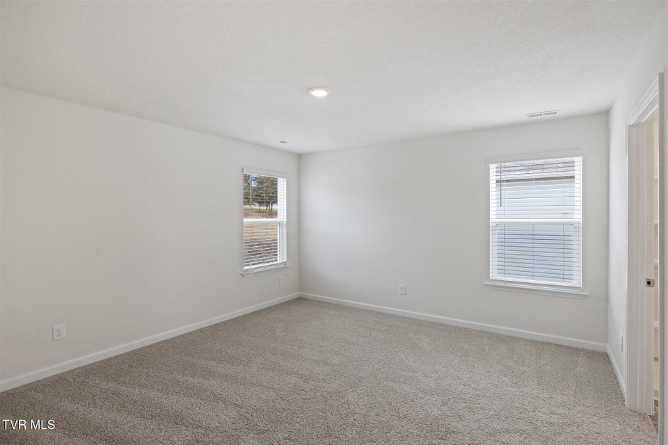Photo #8: 1146 Aspen Terrace