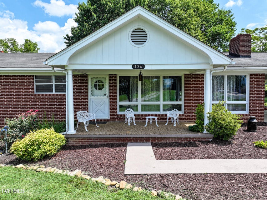 Photo #3: 186 Garland Road
