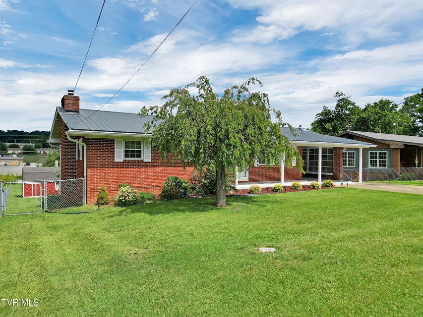Photo #3: 113 Virginia Drive