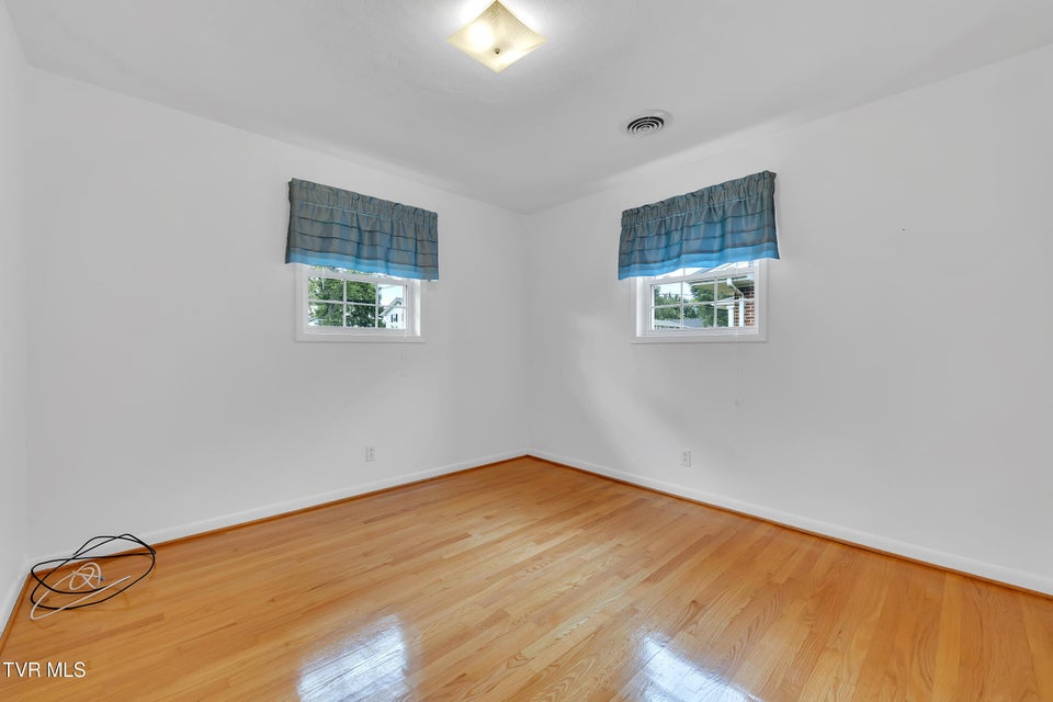 Photo #18: 113 Virginia Drive