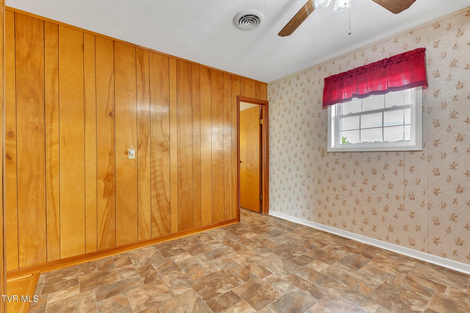 Photo #16: 113 Virginia Drive
