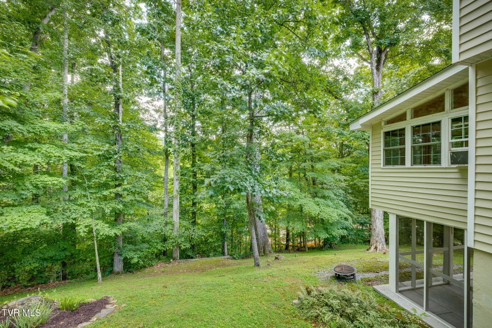 Photo #38: 312 Sourwood Hills Road