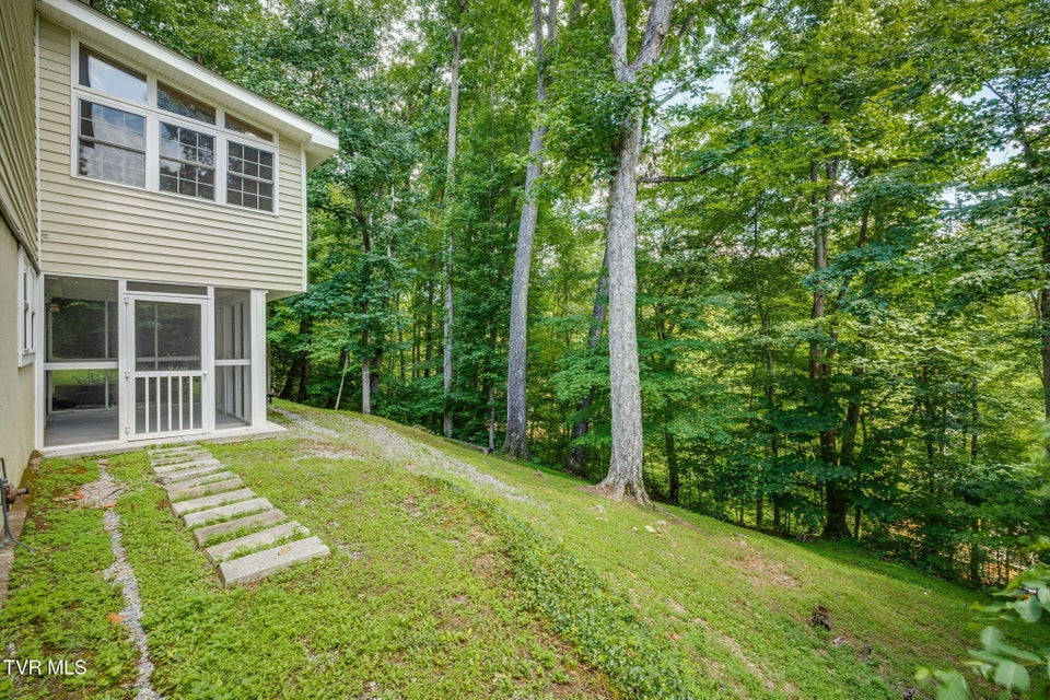 Photo #39: 312 Sourwood Hills Road