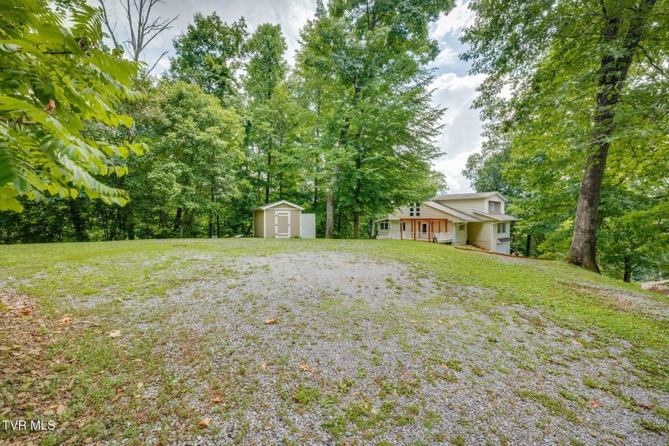 Photo #40: 312 Sourwood Hills Road