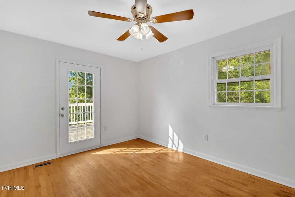 Photo #18: 127 Belsay Drive