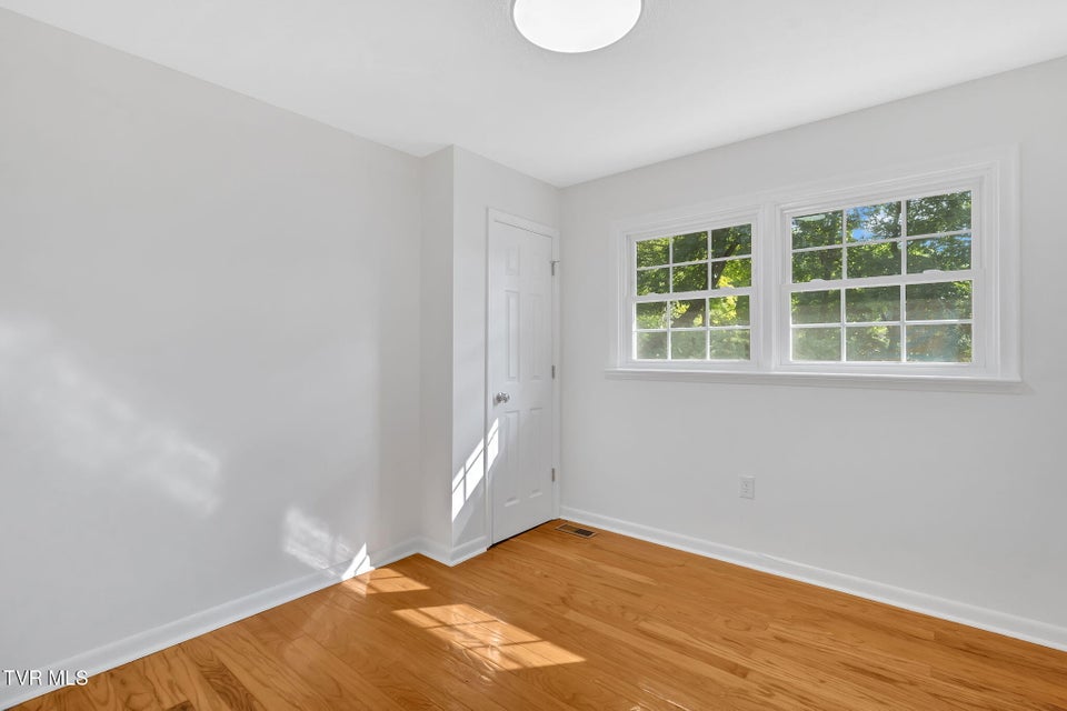 Photo #22: 127 Belsay Drive