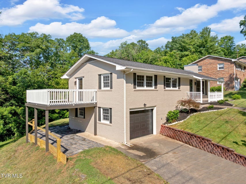 Photo #8: 127 Belsay Drive