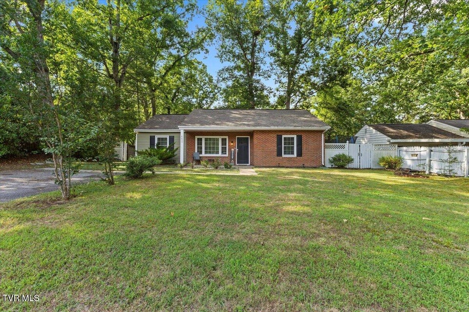 Photo #3: 4032 Ridge Road