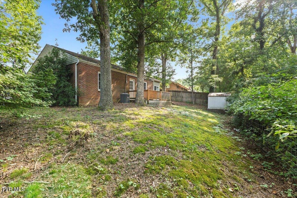 Photo #31: 4032 Ridge Road