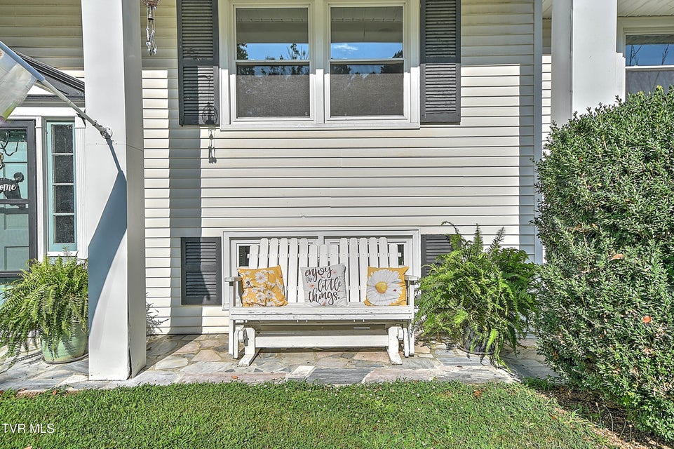 Photo #5: 104 Ridgecrest Drive
