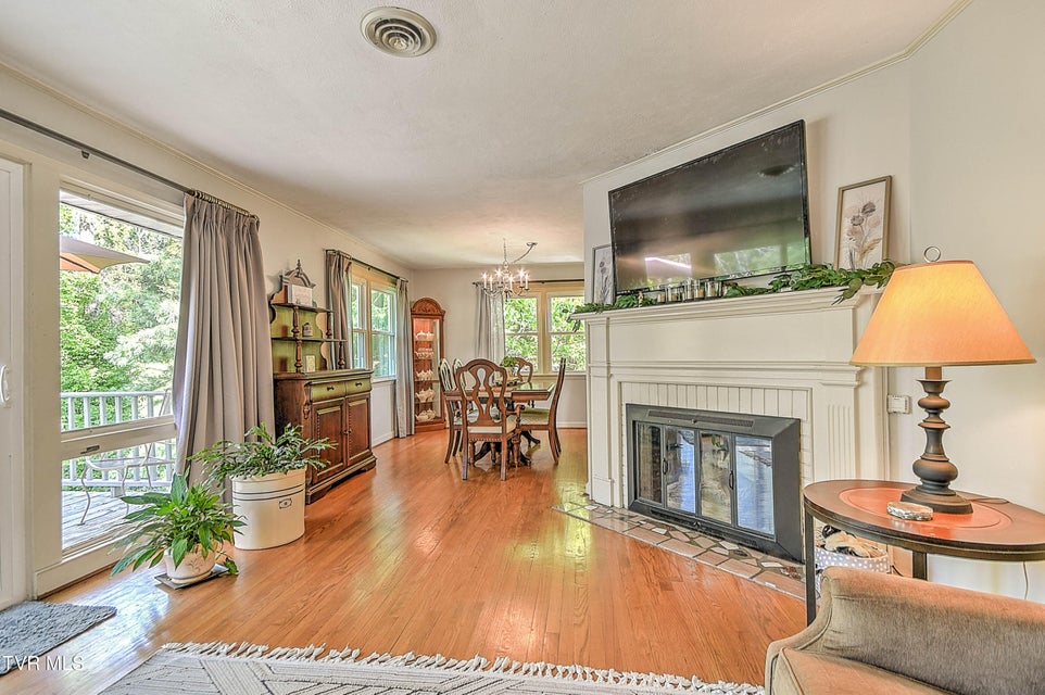 Photo #11: 104 Ridgecrest Drive