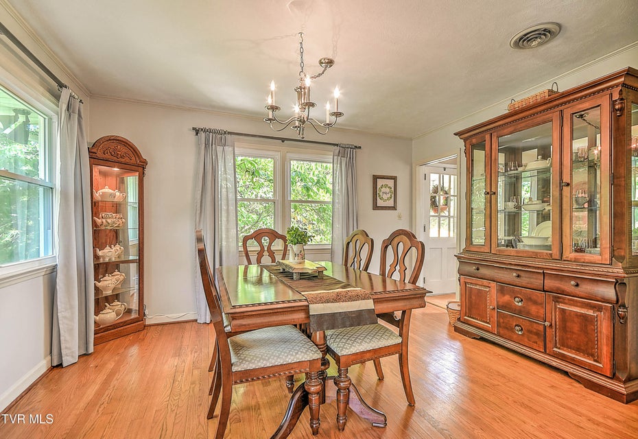 Photo #13: 104 Ridgecrest Drive