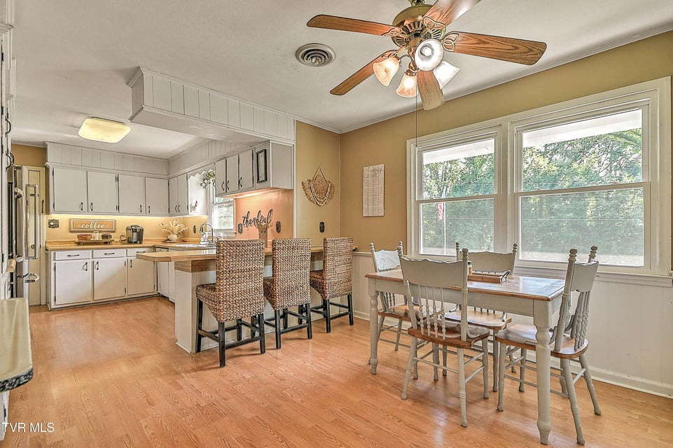 Photo #20: 104 Ridgecrest Drive