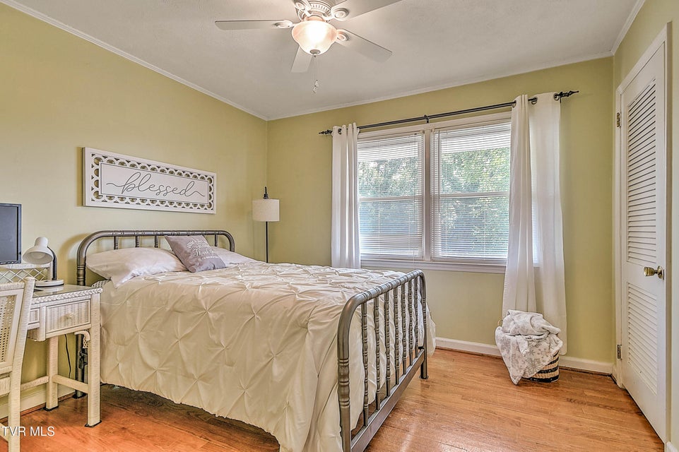 Photo #25: 104 Ridgecrest Drive