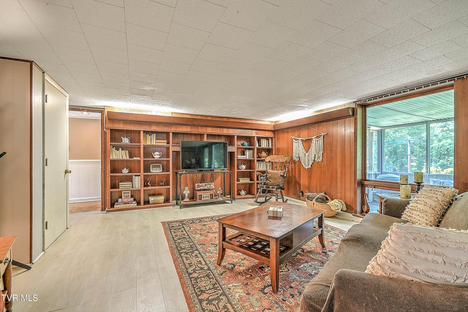 Photo #32: 104 Ridgecrest Drive