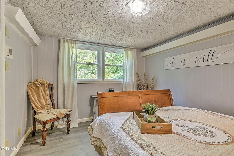 Photo #39: 104 Ridgecrest Drive