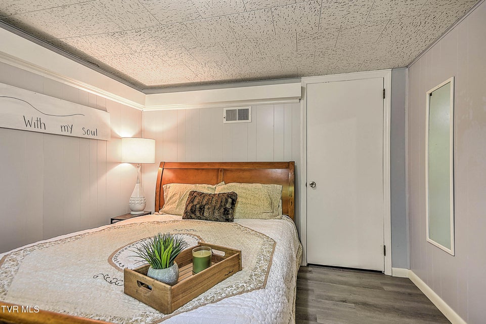 Photo #40: 104 Ridgecrest Drive