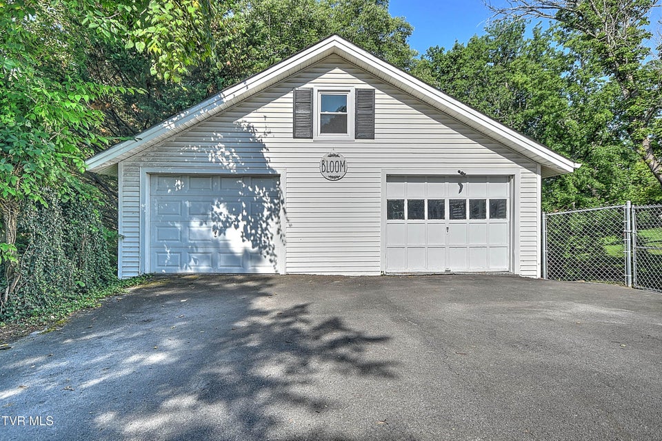 Photo #50: 104 Ridgecrest Drive