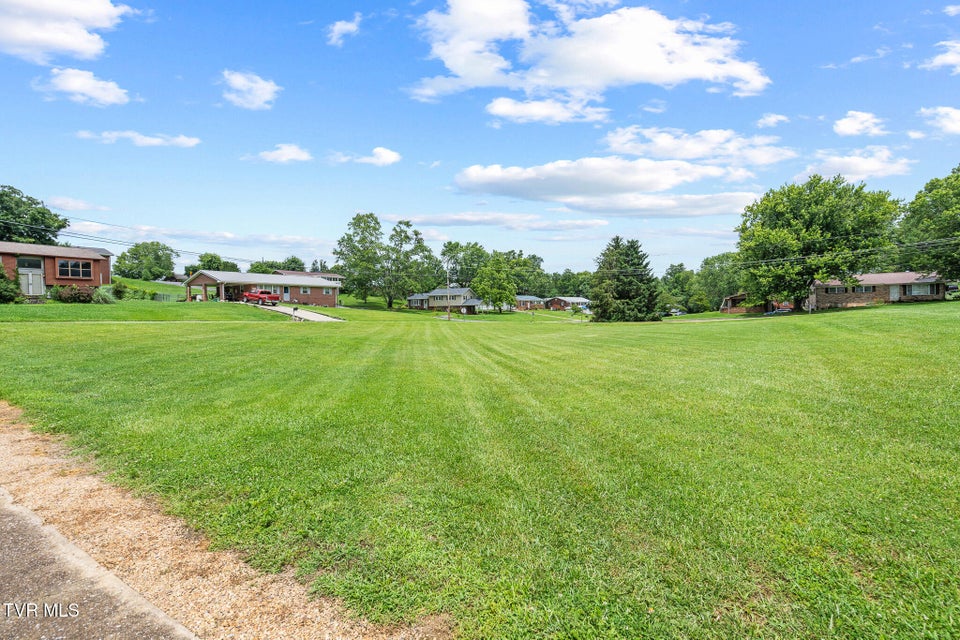 Photo #35: 152 Goddard Drive