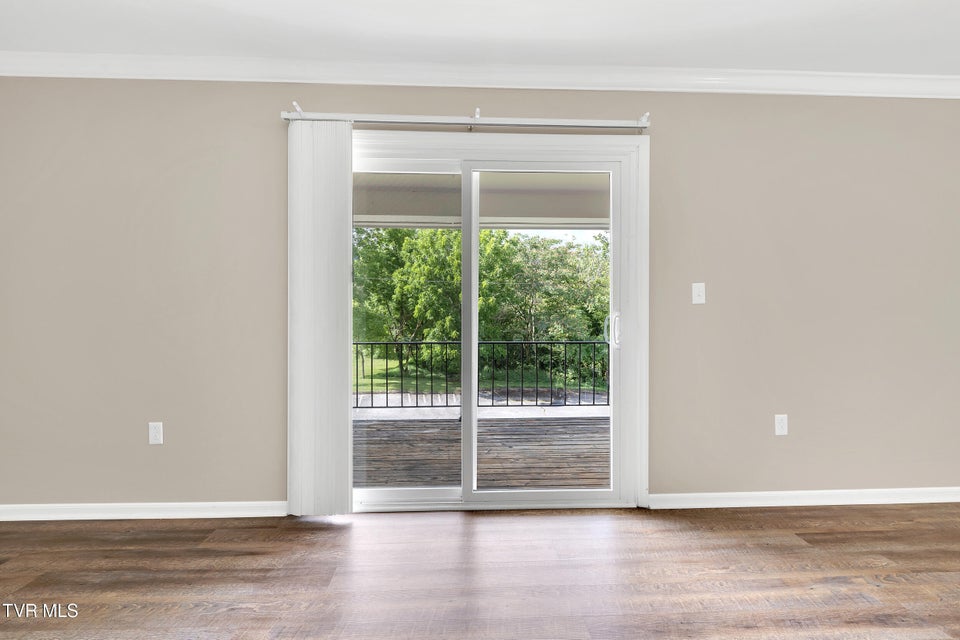 Photo #7: 1900 Manor Court