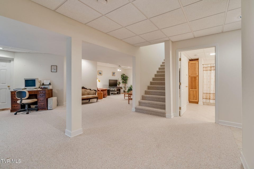 Photo #32: 204 Amber Drive
