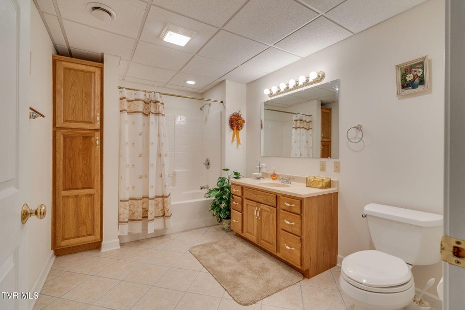 Photo #38: 204 Amber Drive