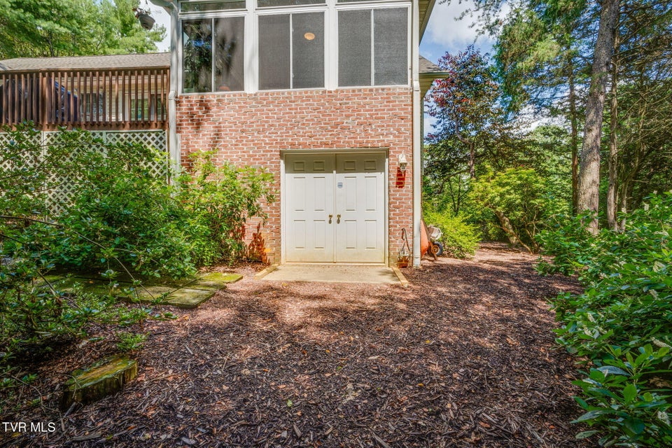 Photo #40: 204 Amber Drive