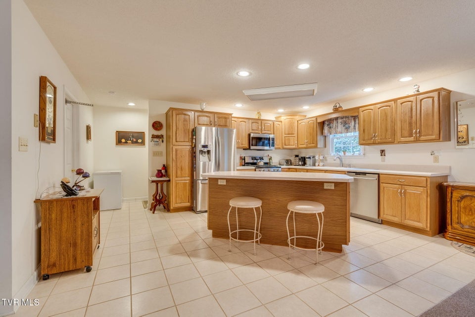 Photo #10: 204 Amber Drive