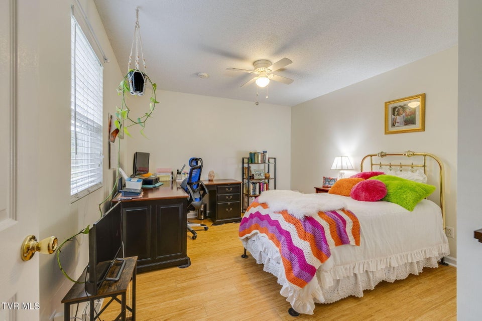 Photo #13: 103 Hallbrook Drive