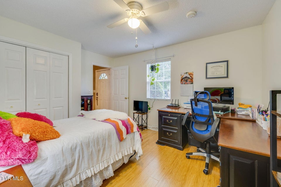 Photo #15: 103 Hallbrook Drive