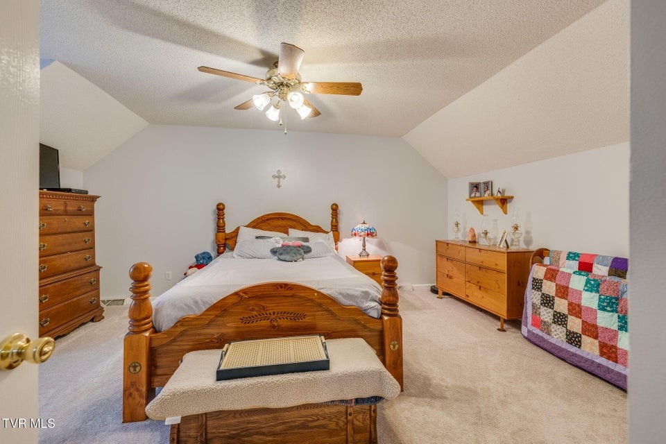 Photo #17: 103 Hallbrook Drive