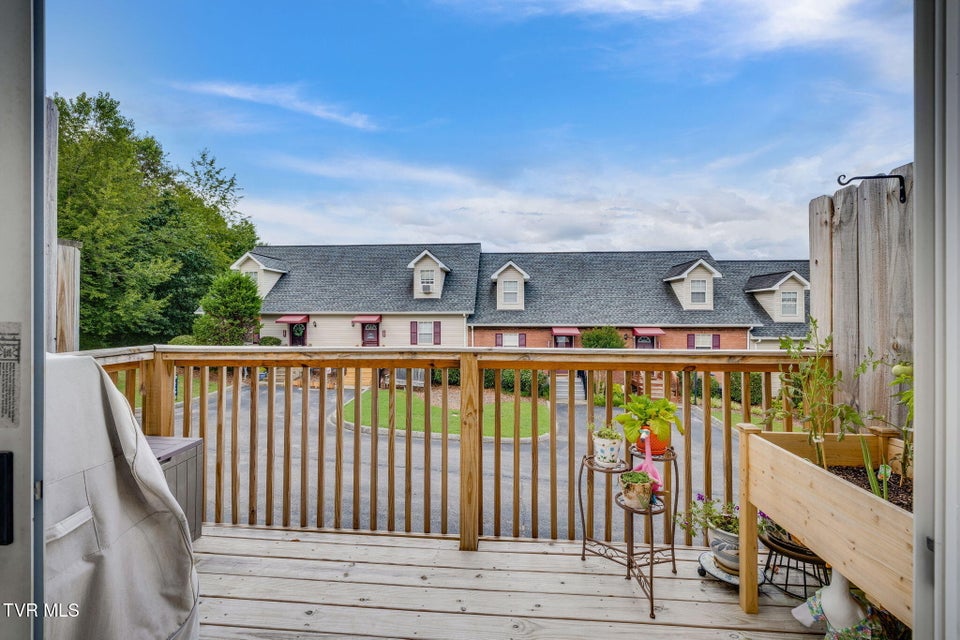 Photo #24: 103 Hallbrook Drive