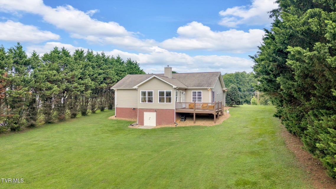 Photo #4: 285 Green Pond Road
