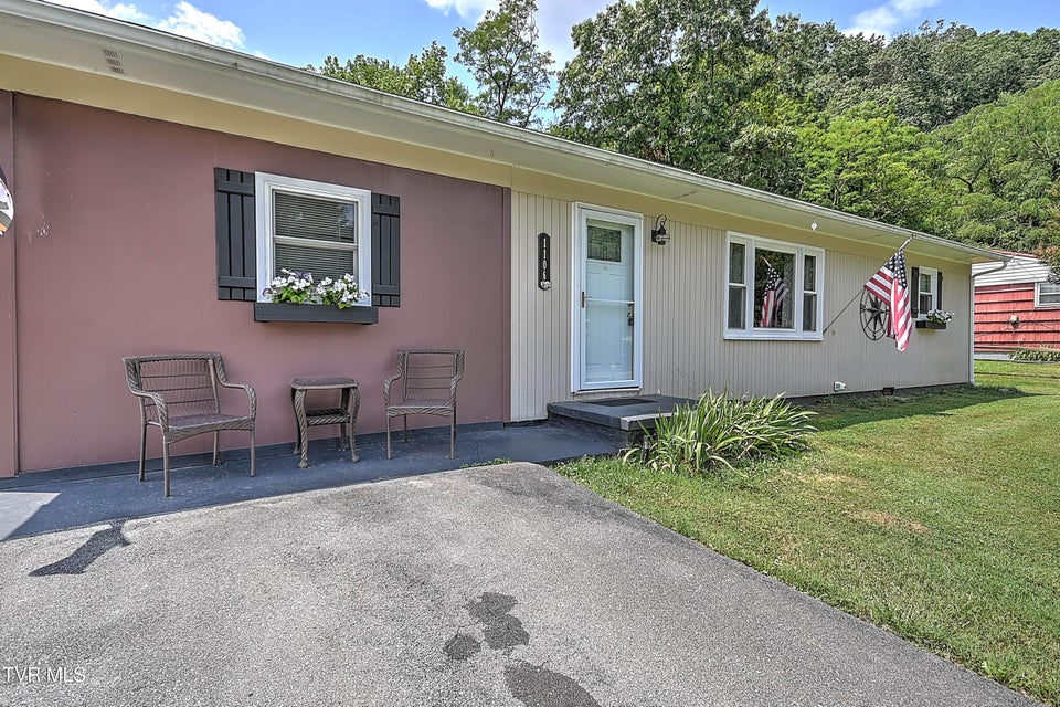 Photo #7: 1106 Cedar Street