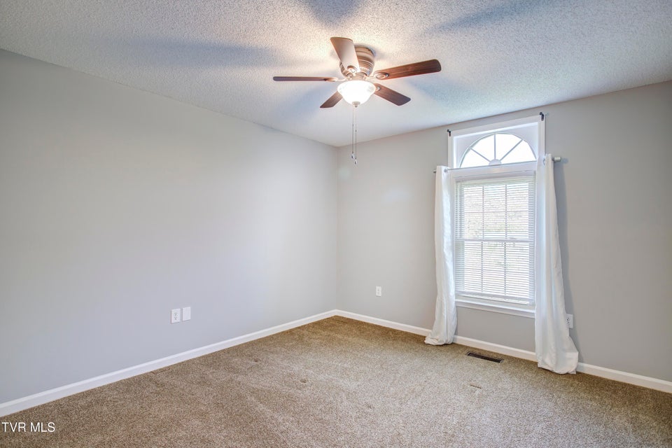 Photo #16: 685 Valley Drive