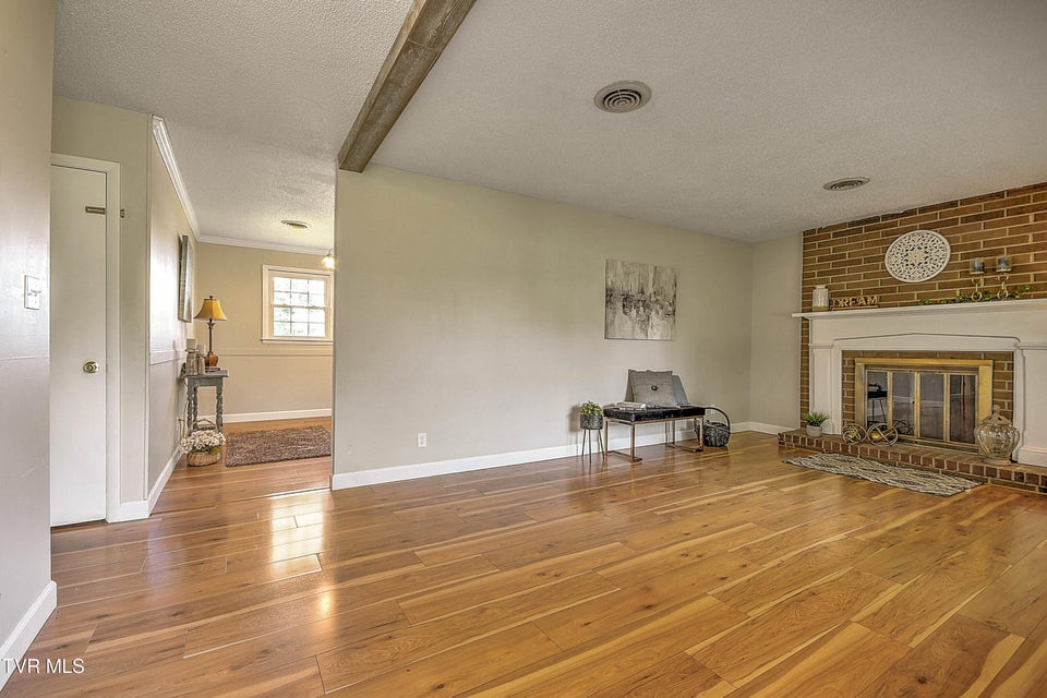 Photo #7: 14170 Brynwood Drive
