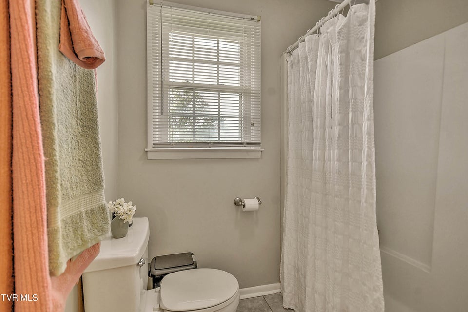 Photo #20: 14170 Brynwood Drive
