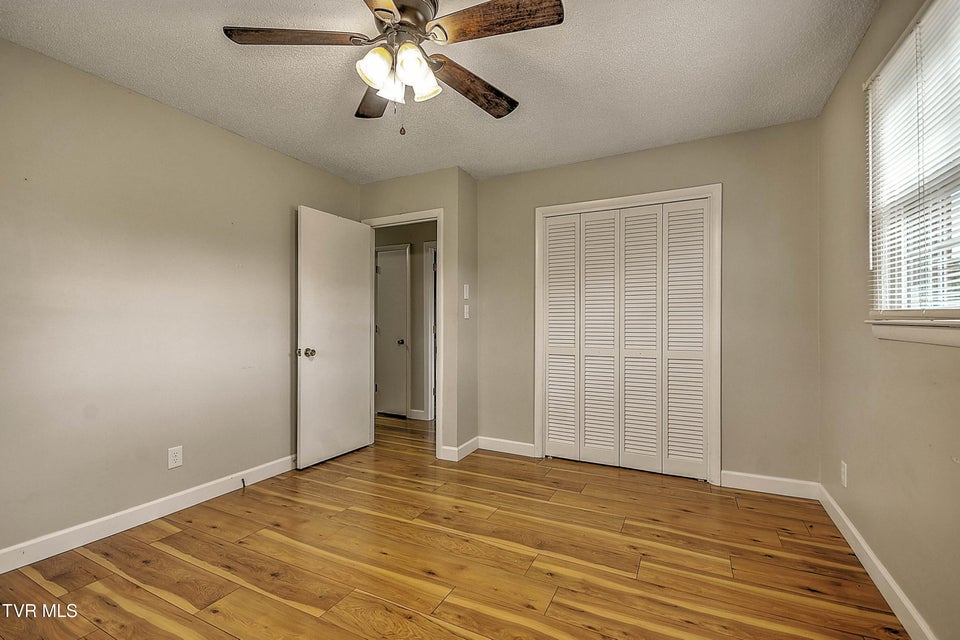 Photo #27: 14170 Brynwood Drive