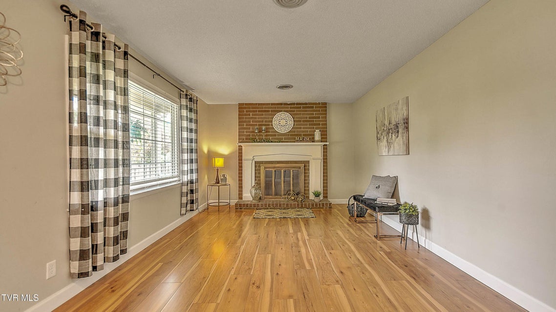 Photo #5: 14170 Brynwood Drive