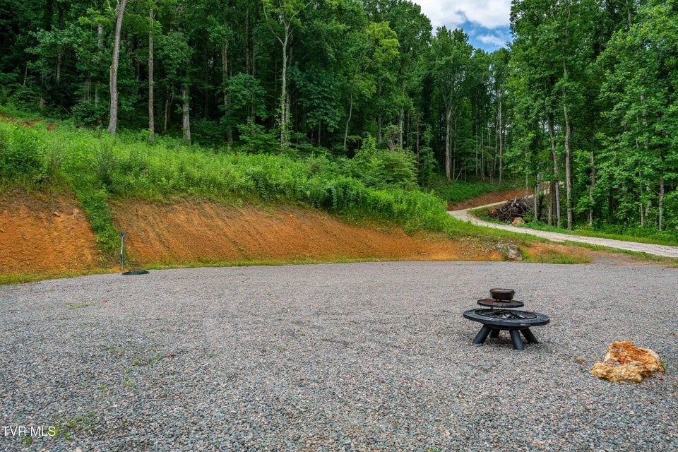 Photo #31: 2867 Dry Hill Road