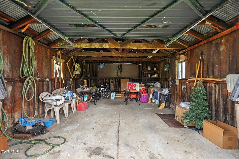 Photo #30: 11446 Bedford Rd Road