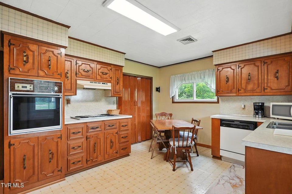 Photo #10: 11446 Bedford Rd Road