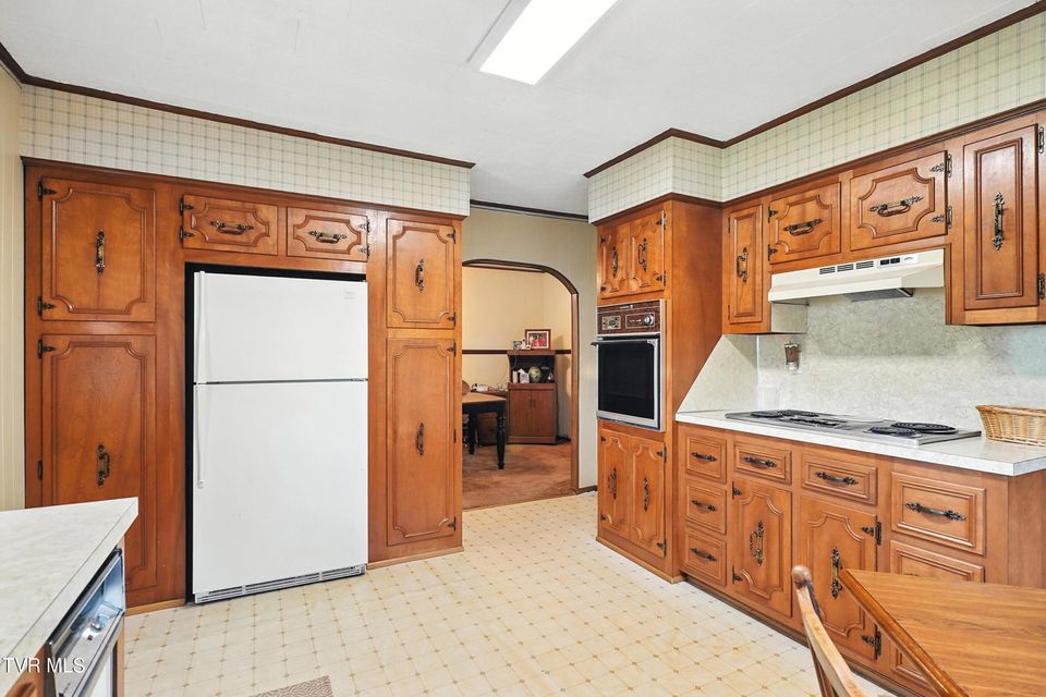 Photo #11: 11446 Bedford Rd Road