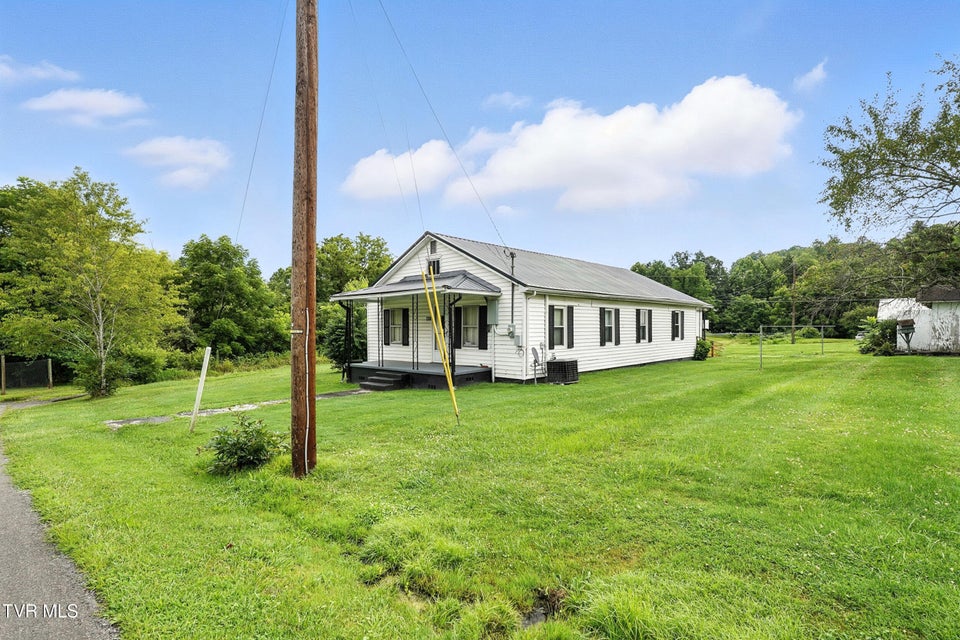 Photo #7: 11446 Bedford Rd Road