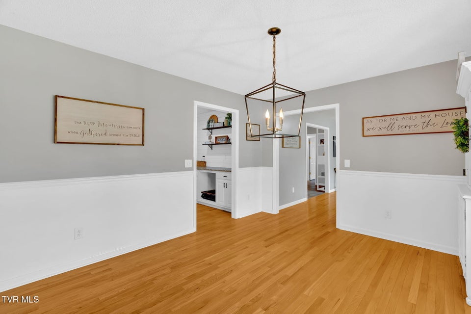 Photo #13: 355 Wiltshire Drive
