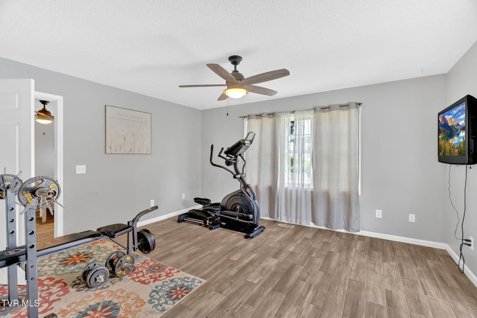 Photo #23: 355 Wiltshire Drive